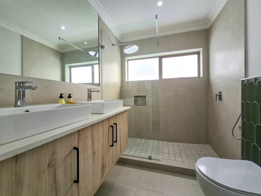 3 Bedroom Property for Sale in Stilbaai Wes Western Cape